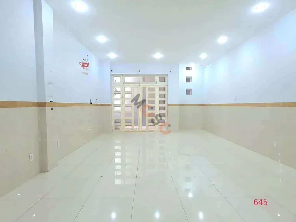 Cho thuê nhà mặt tiền N1 Thành phố Biên Hòa, Đồng Nai – 5 phòng ngủ, giá 20 triệu — Hình 2
