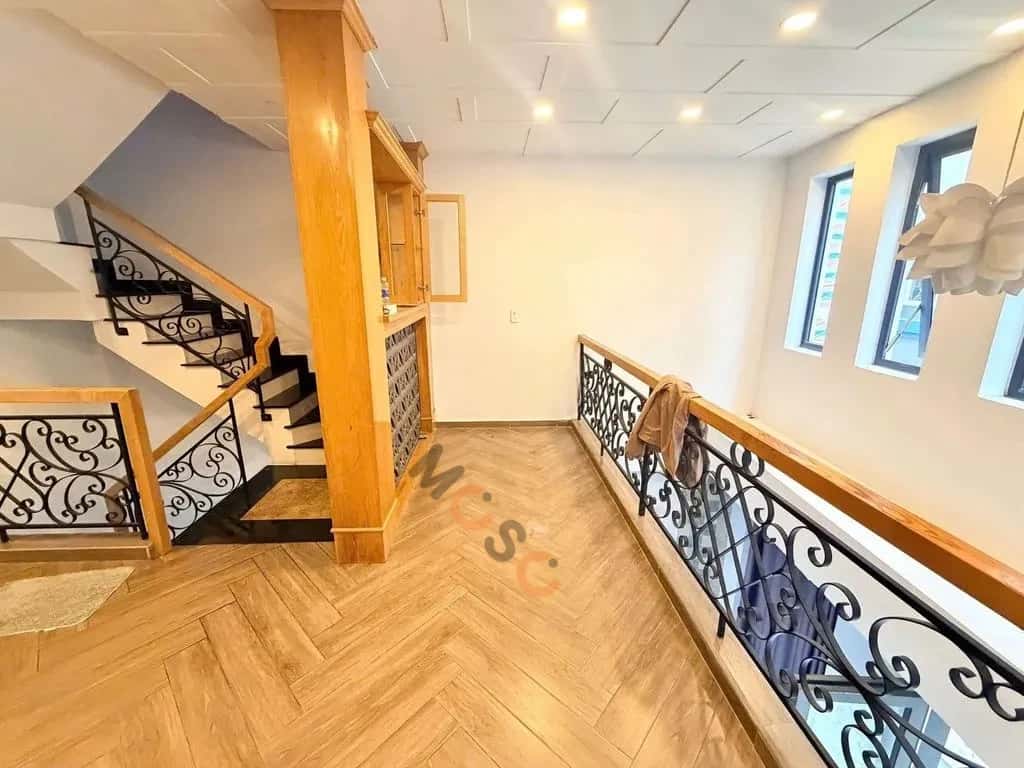 Cho thuê nhà hẻm Đường Phạm Văn Đồng Quận Bình Thạnh, TP.HCM – 5 phòng ngủ, giá 24 triệu — Hình 3