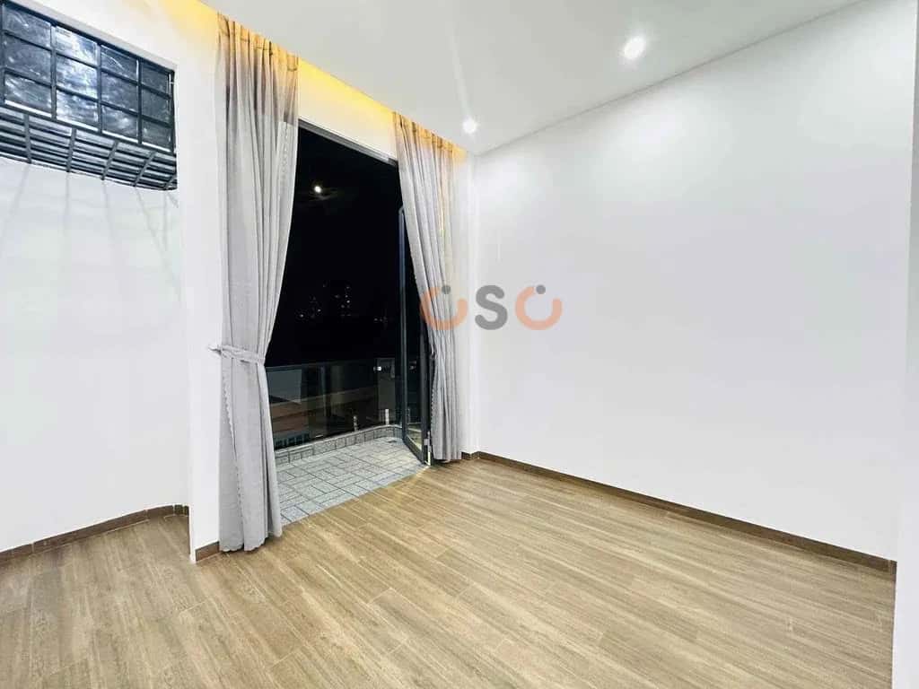 Cho thuê nhà hẻm Đường Nguyễn Văn Linh Hải Châu, Đà Nẵng – 4 phòng ngủ, giá 22 triệu — Hình 3