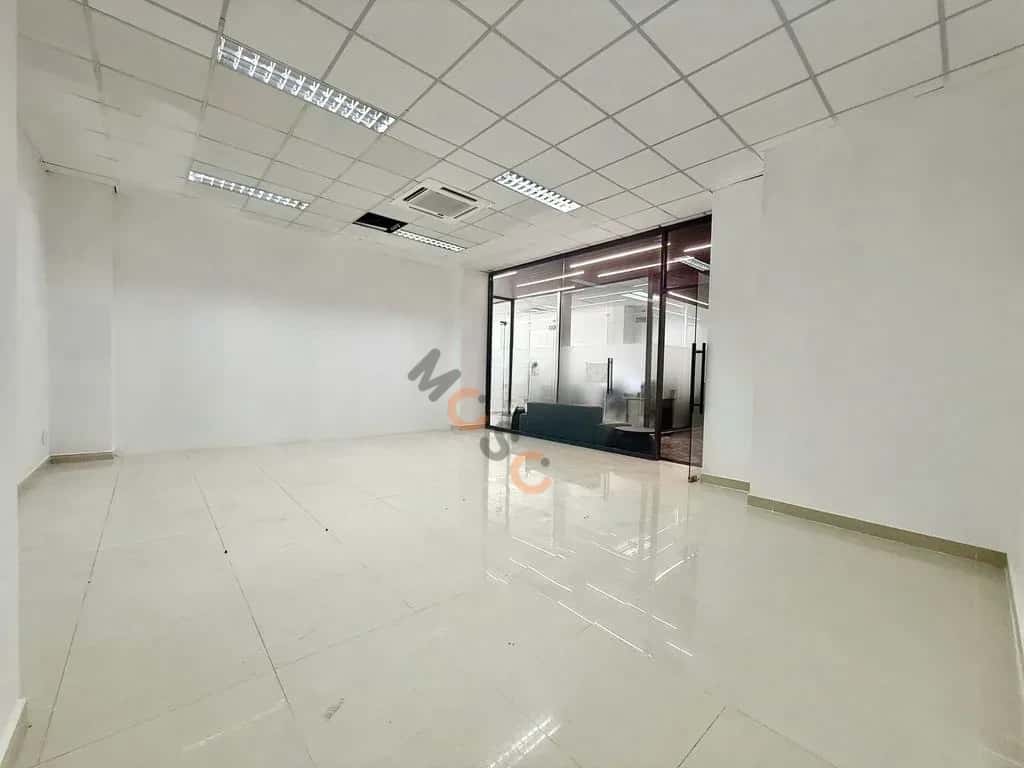Cho thuê nhà mặt tiền Đường Nguyễn Tri Phương Quận 10, TP.HCM – giá 70 triệu — Hình 3