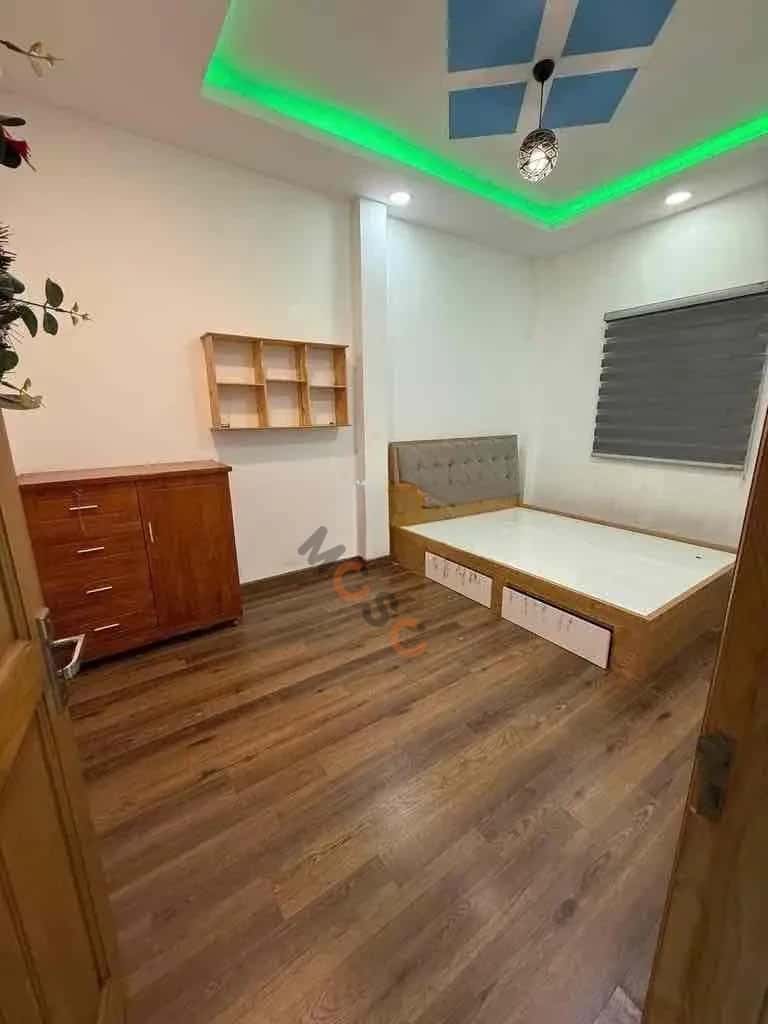 Cho thuê nhà hẻm Nguyễn Xí Quận Bình Thạnh, TP.HCM – 5 phòng ngủ, giá 22 triệu — Hình 2 Cho thuê nhà hẻm Nguyễn Xí Quận Bình Thạnh, TP.HCM – 5 phòng ngủ, giá 22 triệu — Hình 2