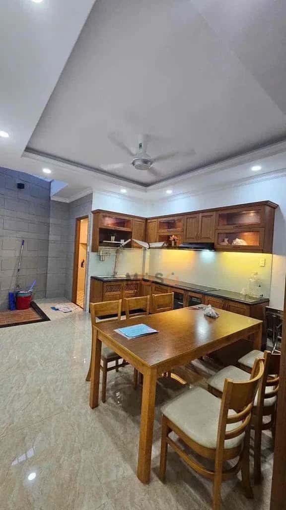 Cho thuê nhà hẻm Ba Tháng Hai Quận 10, TP.HCM – 5 phòng ngủ, giá 35 triệu — Hình 3