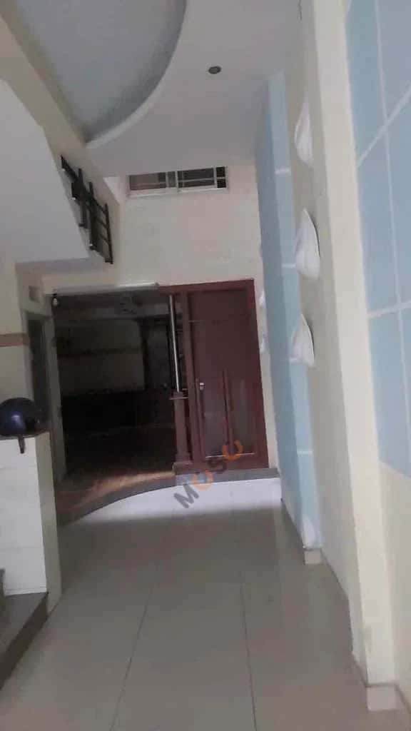 Cho thuê nhà hẻm hà huy giáp Quận 12, Ho Chi Minh – 5 phòng ngủ, giá 13 triệu — Hình 2