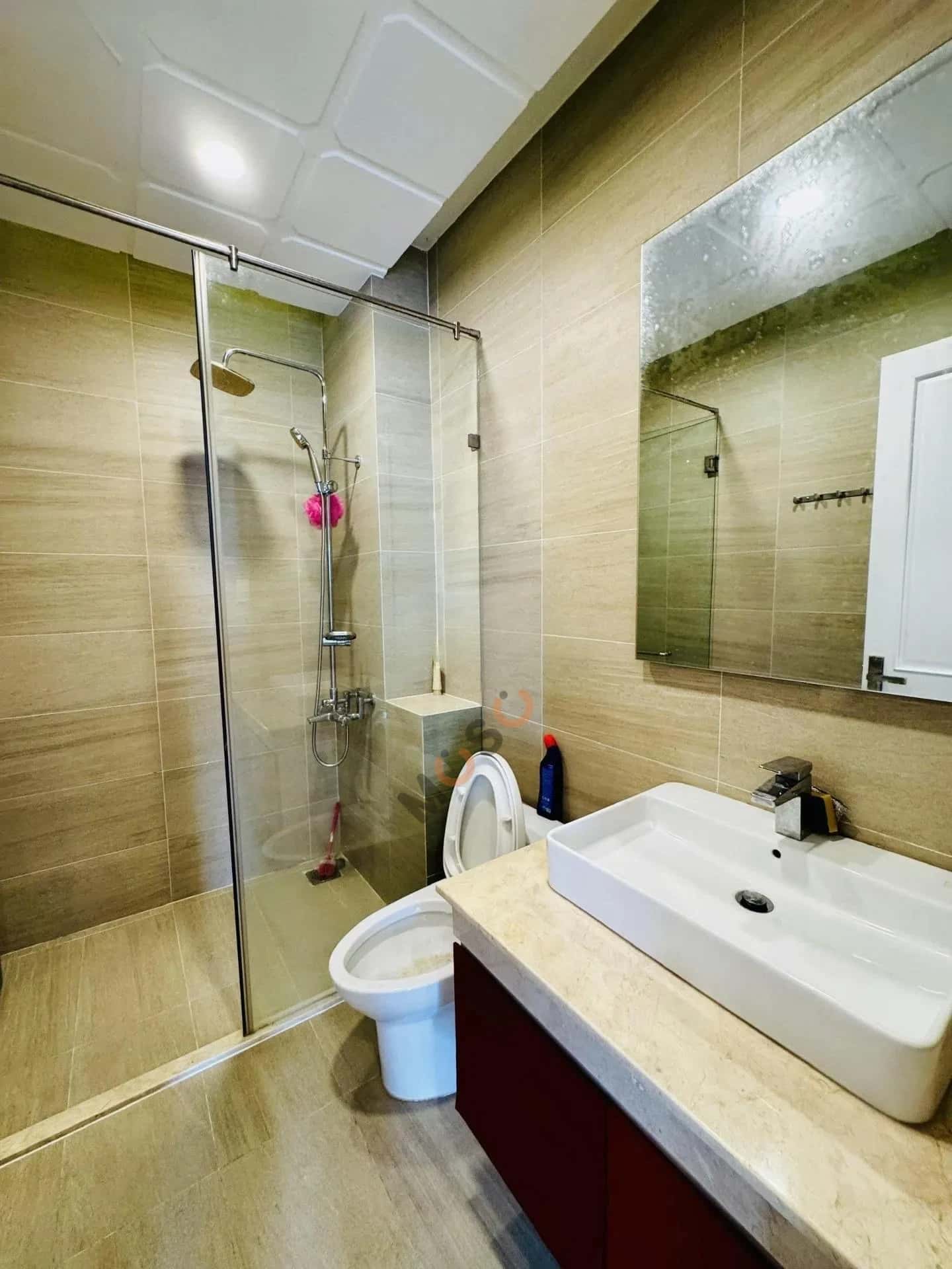 Cho thuê nhà hẻm Vành Đai Trong Quận 9, TP.HCM – 4 phòng ngủ, giá 15 triệu — Hình 3