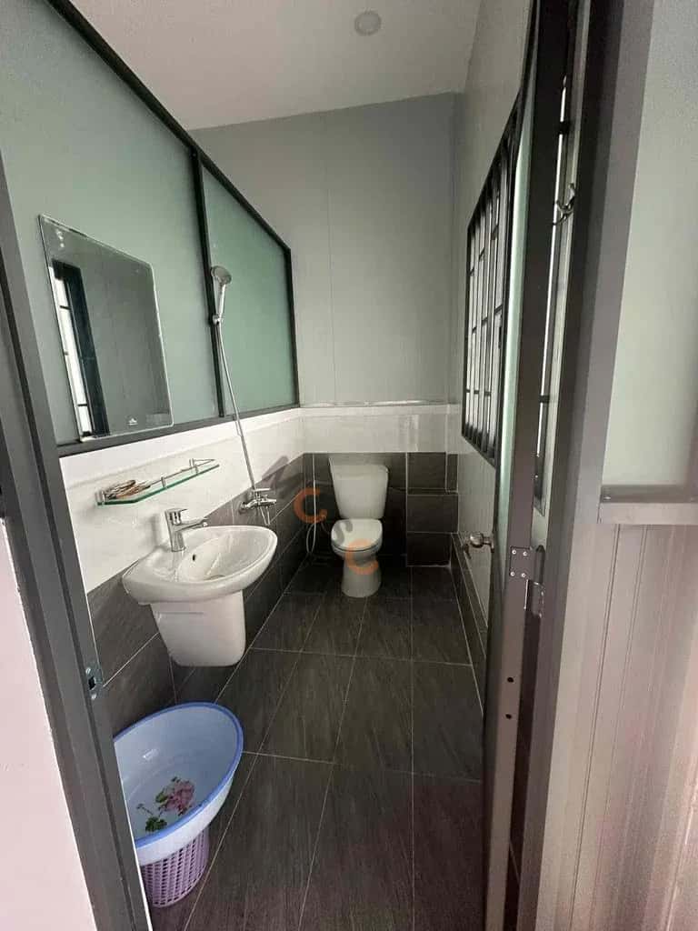Cho thuê phòng trọ Đường Phạm Hùng Bình Chánh, TP.HCM – giá 3.5 triệu