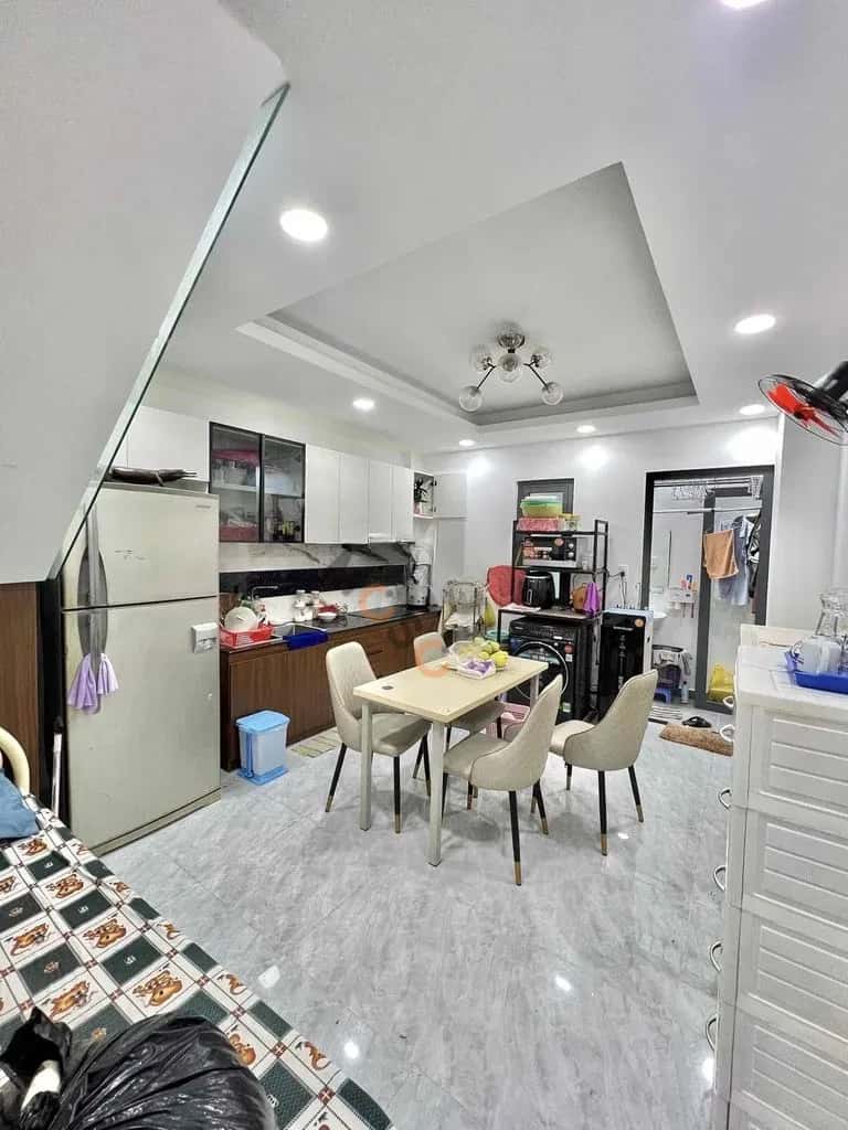 Cho thuê nhà hẻm Đường Tây Lân Bình Tân, TP.HCM – 5 phòng ngủ, giá 13 triệu — Hình 3