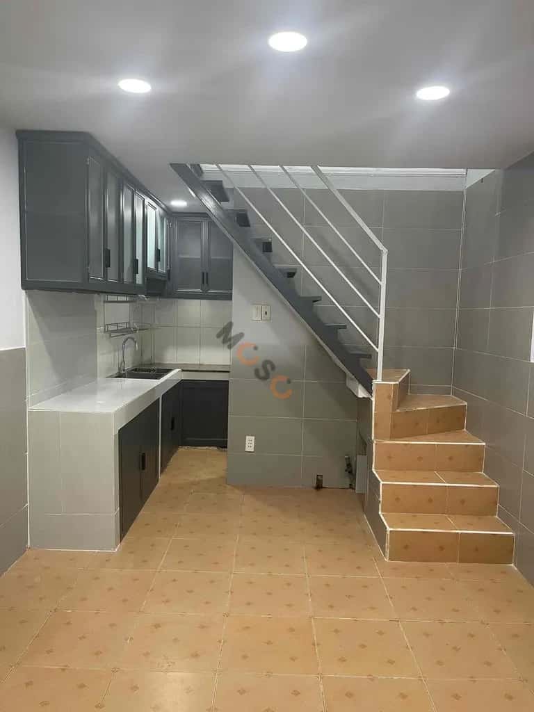 Cho thuê nhà hẻm Đường 18 Thủ Đức, TP.HCM – 2 phòng ngủ, giá 9 triệu