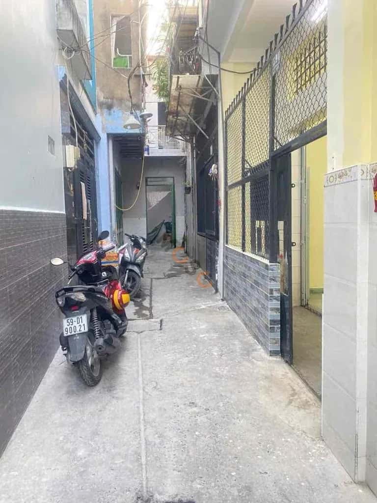 Cho thuê nhà hẻm Bùi Thế Mỹ Quận Tân Bình, TP.HCM – 2 phòng ngủ, giá 8 triệu — Hình 3