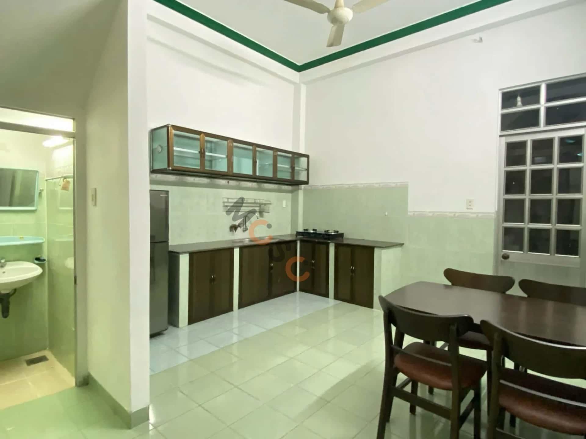 Bán nhà hẻm Nguyễn Thiện Thuật Thành phố Nha Trang, Khánh Hòa – 3 phòng ngủ, giá 7.5 tỷ - ảnh 2