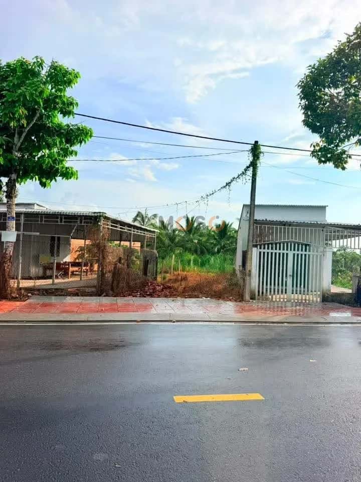 Bán đất Nguyễn Tấn Liềng Thành phố Trà Vinh, Trà Vinh – giá 1.1 tỷ