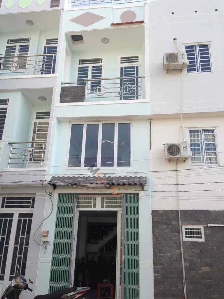 Cho thuê nhà hẻm Huỳnh Tấn Phát Huyện Nhà Bè, TP.HCM – 4 phòng ngủ, giá 6 triệu Cho thuê nhà hẻm Huỳnh Tấn Phát Huyện Nhà Bè, TP.HCM – 4 phòng ngủ, giá 6 triệu