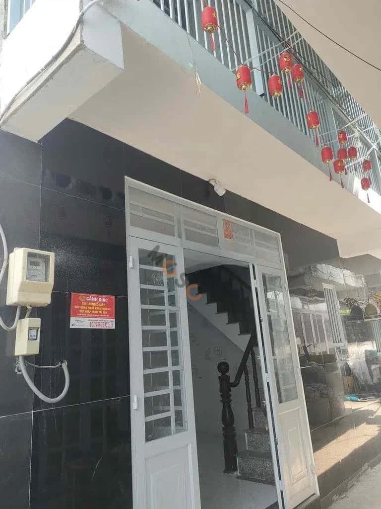 Cho thuê nhà hẻm Thới Tứ 5 Huyện Hóc Môn, TP.HCM – giá 3 triệu Cho thuê nhà hẻm Thới Tứ 5 Huyện Hóc Môn, TP.HCM – giá 3 triệu