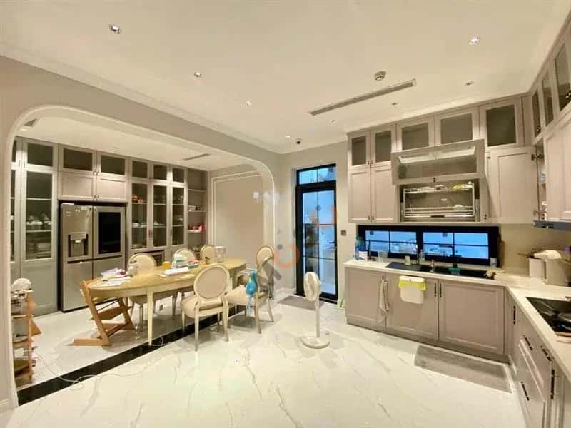 Cho thuê nhà hẻm Quận 7, TP.HCM – 5 phòng ngủ, giá 60 triệu