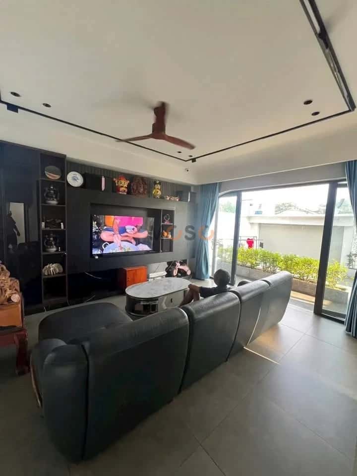 Bán nhà hẻm Hòa Lợi Thành phố Bến Cát, Bình Dương – 3 phòng ngủ, giá 8.1 tỷ — Hình 3
