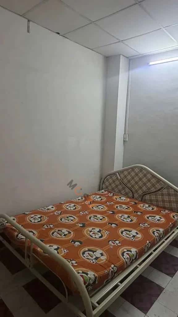 Cho thuê văn phòng Đường Bến Phú Lâm Quận 6, TP.HCM – 3 phòng ngủ, giá 8 triệu — Hình 3