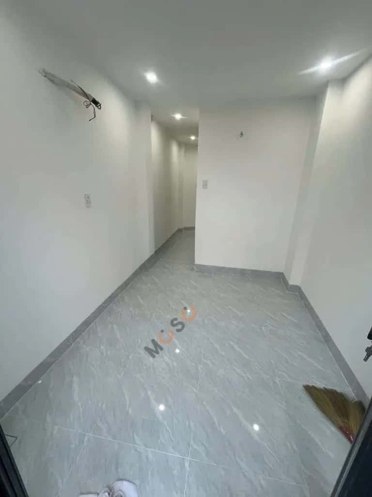 Cho thuê nhà mặt tiền Đường Bãi Sậy Quận 6, TP.HCM – 2 phòng ngủ, giá 11 triệu
