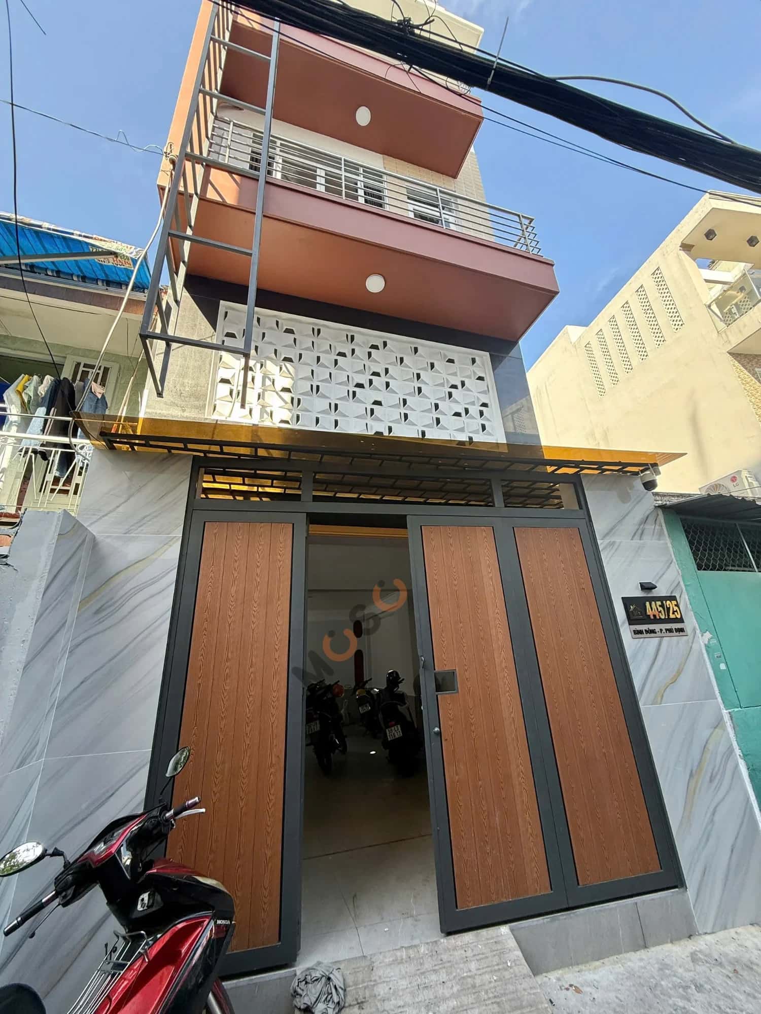 Bán nhà hẻm 445/25 Bình Đông Quận 8, TP.HCM – 11 phòng ngủ, giá 10.5 tỷ Bán nhà hẻm 445/25 Bình Đông Quận 8, TP.HCM – 11 phòng ngủ, giá 10.5 tỷ