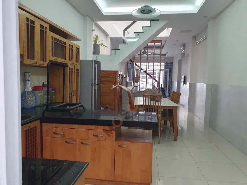 Cho thuê nhà hẻm Hồ Văn Huê Quận Phú Nhuận, TP.HCM – 3 phòng ngủ, giá 28 triệu — Hình 3