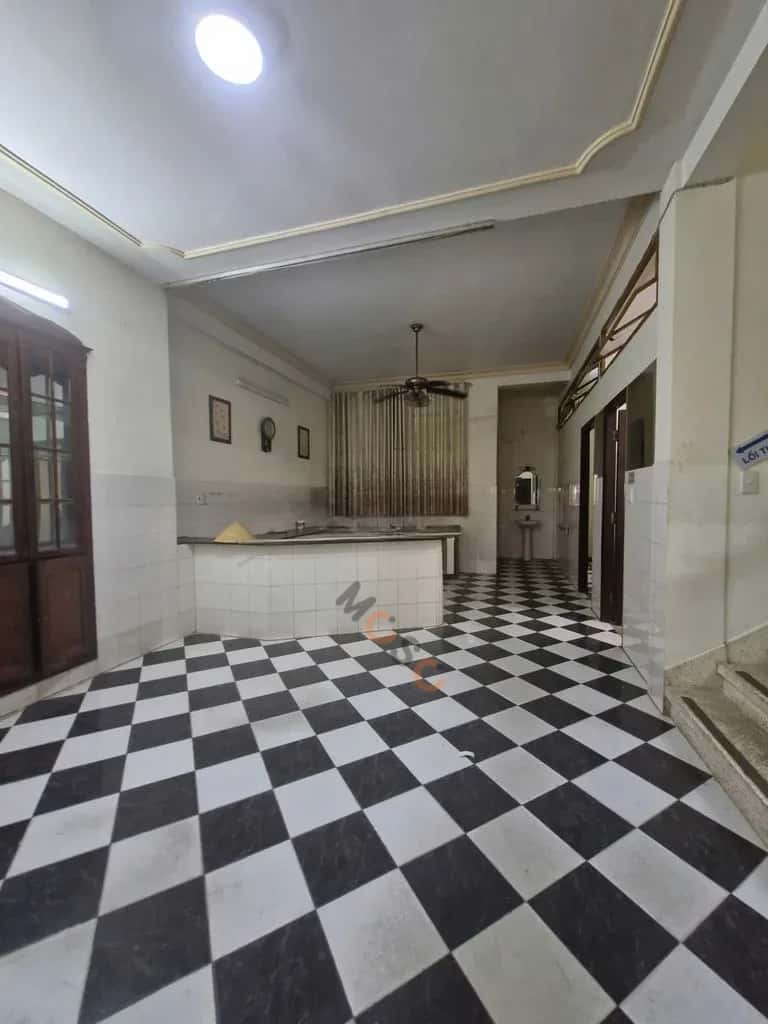 Cho thuê nhà mặt tiền Đường Số 5 Quận Bình Thạnh, TP.HCM – 9 phòng ngủ, giá 70 triệu — Hình 2