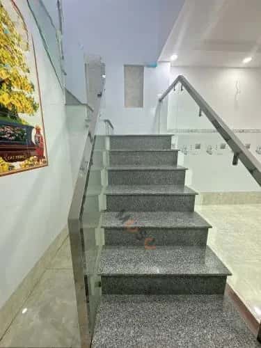 Cho thuê nhà mặt tiền Nguyễn Văn Tư Bến Tre, Bến Tre – 3 phòng ngủ, giá 10 triệu