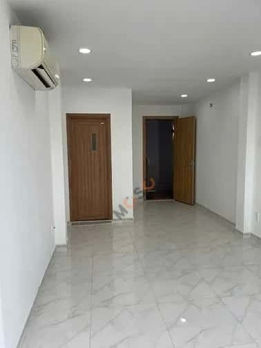 Cho thuê nhà mặt tiền Đường 3 Tháng 2 Quận 11, TP.HCM – 2 phòng ngủ, giá 28 triệu — Hình 3 Cho thuê nhà mặt tiền Đường 3 Tháng 2 Quận 11, TP.HCM – 2 phòng ngủ, giá 28 triệu — Hình 3