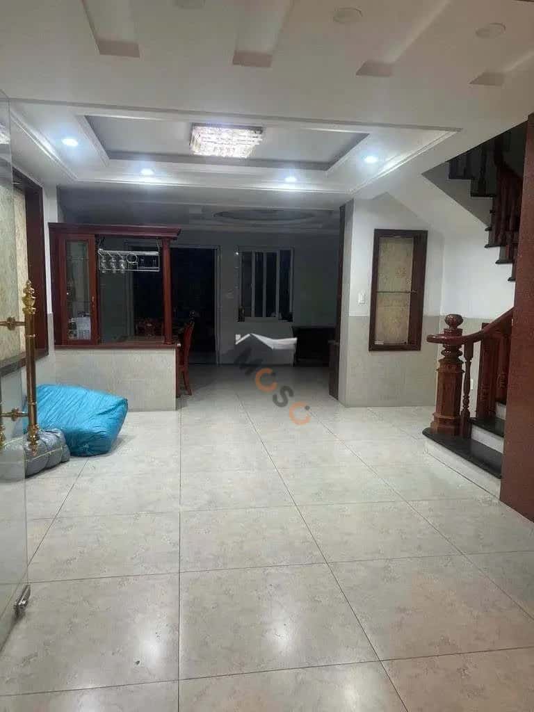 Cho thuê nhà hẻm Nguyễn Thái Bình Quận Tân Bình, TP.HCM – 6 phòng ngủ, giá 30 triệu — Hình 2 Cho thuê nhà hẻm Nguyễn Thái Bình Quận Tân Bình, TP.HCM – 6 phòng ngủ, giá 30 triệu — Hình 2