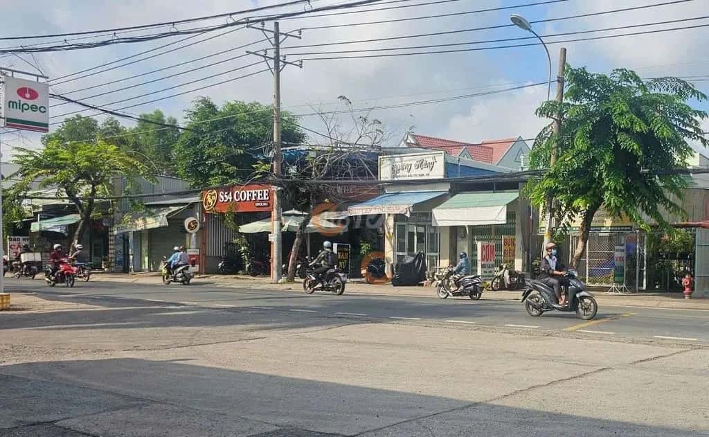 Cho thuê nhà mặt tiền Nguyễn Văn Tạo Huyện Nhà Bè, Ho Chi Minh – giá 1.8 triệu — Hình 2