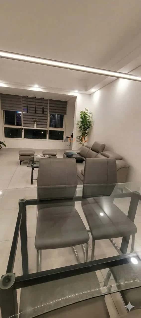 Cho thuê căn hộ chung cư Nhật Tảo Quận 10, TP.HCM – 3 phòng ngủ, giá 14.5 triệu