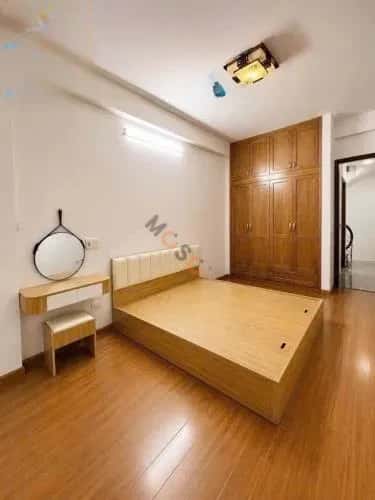 Cho thuê nhà hẻm Hoa Phượng Long Biên, Hà Nội – giá 15 tỷ — Hình 2 Cho thuê nhà hẻm Hoa Phượng Long Biên, Hà Nội – giá 15 tỷ — Hình 2