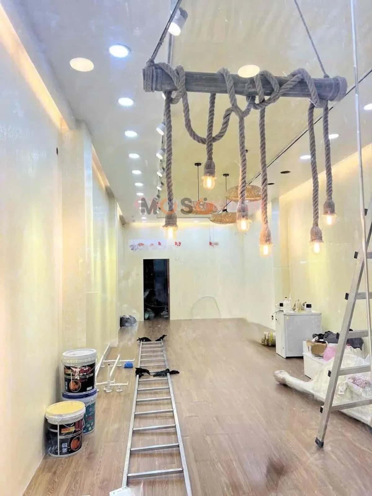 Cho thuê nhà mặt tiền Lê Văn Sỹ Phú Nhuận, TP.HCM – giá 15 triệu — Hình 2 Cho thuê nhà mặt tiền Lê Văn Sỹ Phú Nhuận, TP.HCM – giá 15 triệu — Hình 2