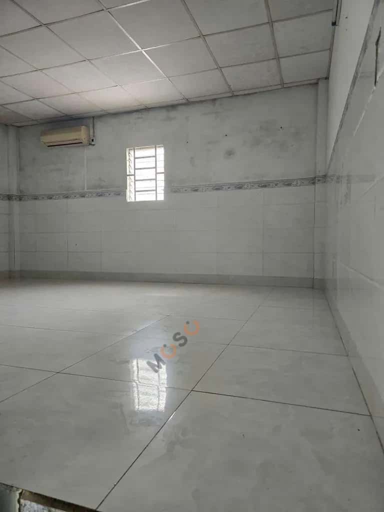 Cho thuê nhà hẻm Hẻm 47 Quận 9 cũ, Ho Chi Minh – 2 phòng ngủ, giá 4 triệu — Hình 3