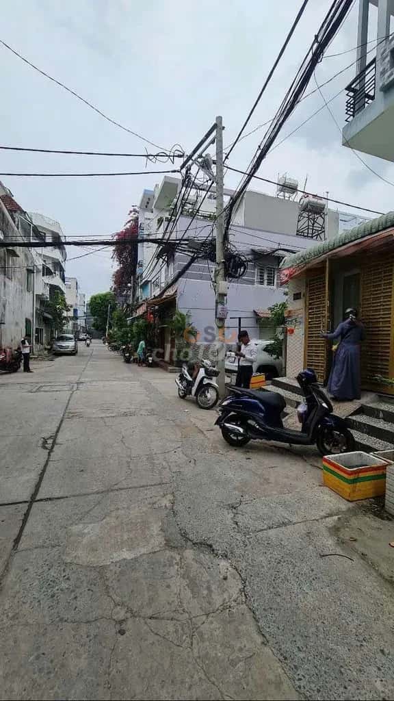 Cho thuê nhà mặt tiền Đường Kinh Dương Vương Quận Bình Tân, TP.HCM – 2 phòng ngủ, giá 8 triệu — Hình 2 Cho thuê nhà mặt tiền Đường Kinh Dương Vương Quận Bình Tân, TP.HCM – 2 phòng ngủ, giá 8 triệu — Hình 2