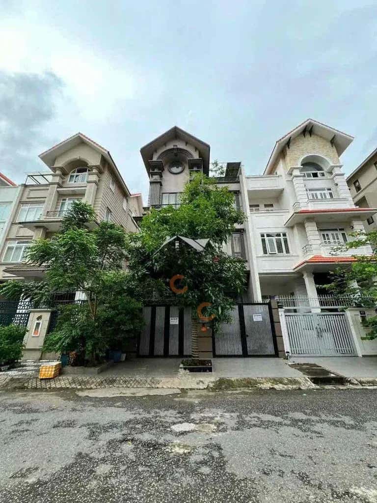 Cho thuê nhà hẻm Đường Số 8 Quận 7, TP.HCM – 6 phòng ngủ, giá 90 triệu Cho thuê nhà hẻm Đường Số 8 Quận 7, TP.HCM – 6 phòng ngủ, giá 90 triệu