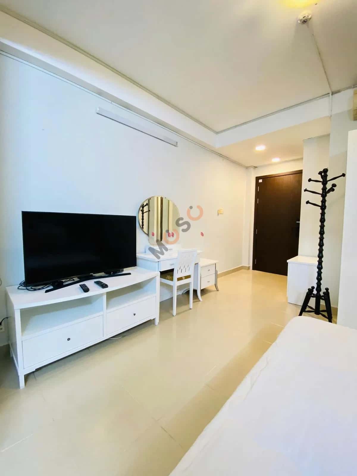 Cho thuê căn hộ chung cư Lê Thánh Tôn Quận 1, TP.HCM – 10 phòng ngủ, giá 106 triệu