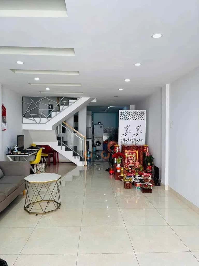 Cho thuê nhà hẻm Đường Hồng Lạc Quận Tân Bình, TP.HCM – 2 phòng ngủ, giá 12 triệu