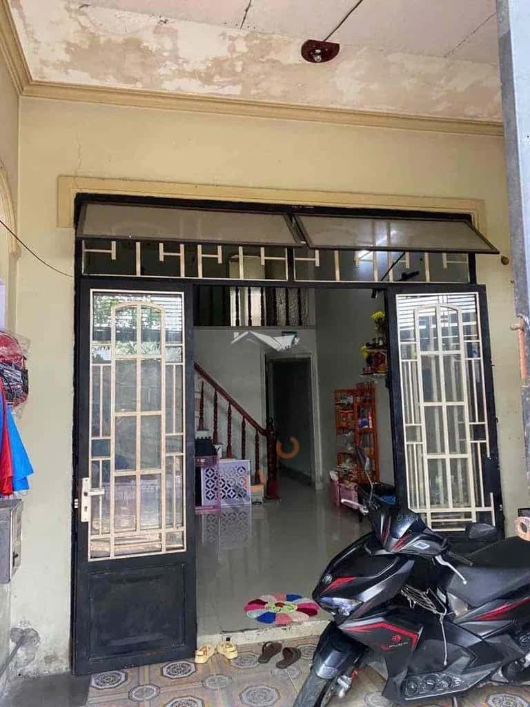 Cho thuê nhà hẻm Đường Ấp Đông 1-2 Huyện Hóc Môn, TP.HCM – giá 4.5 triệu Cho thuê nhà hẻm Đường Ấp Đông 1-2 Huyện Hóc Môn, TP.HCM – giá 4.5 triệu