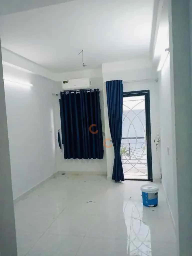 Cho thuê nhà hẻm Hẻm Tứ Hải Tân Bình, TP.HCM – 3 phòng ngủ, giá 12 triệu — Hình 3 Cho thuê nhà hẻm Hẻm Tứ Hải Tân Bình, TP.HCM – 3 phòng ngủ, giá 12 triệu — Hình 3