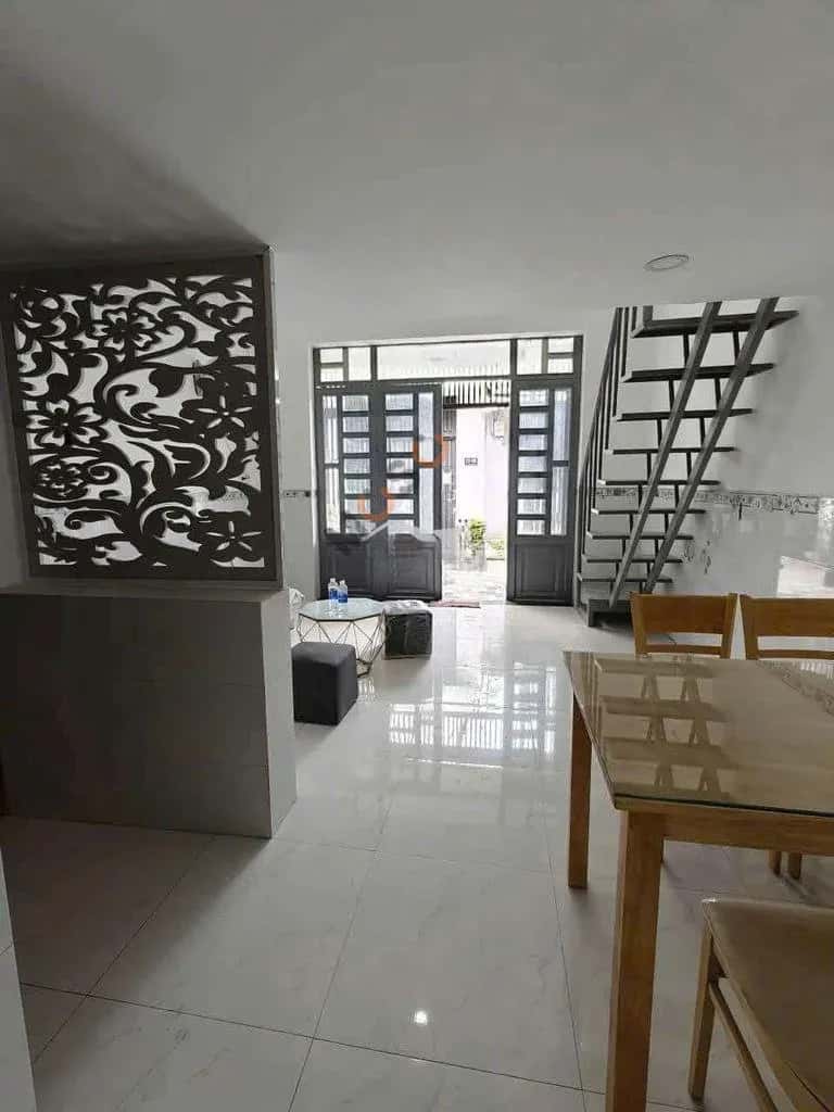Cho thuê nhà hẻm Trần Thị Bốc Hóc Môn, TP.HCM – 3 phòng ngủ, giá 4.5 triệu Cho thuê nhà hẻm Trần Thị Bốc Hóc Môn, TP.HCM – 3 phòng ngủ, giá 4.5 triệu