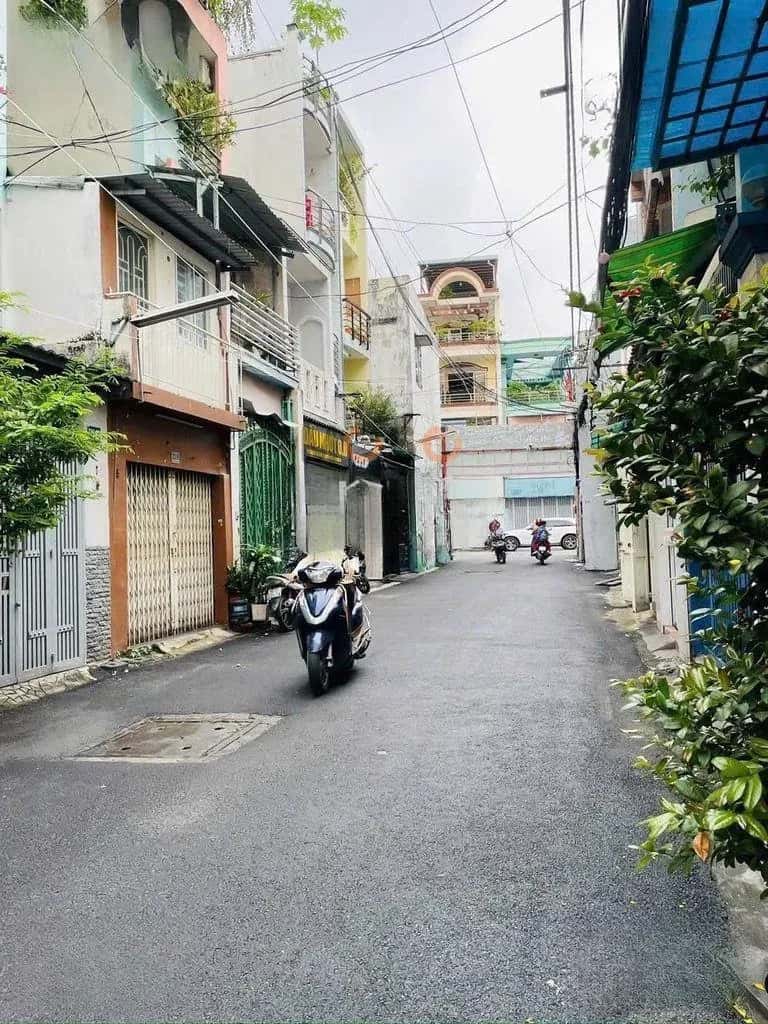 Cho thuê nhà hẻm Huỳnh văn bánh Quận Phú Nhuận, TP.HCM – 4 phòng ngủ, giá 20 triệu — Hình 2 Cho thuê nhà hẻm Huỳnh văn bánh Quận Phú Nhuận, TP.HCM – 4 phòng ngủ, giá 20 triệu — Hình 2