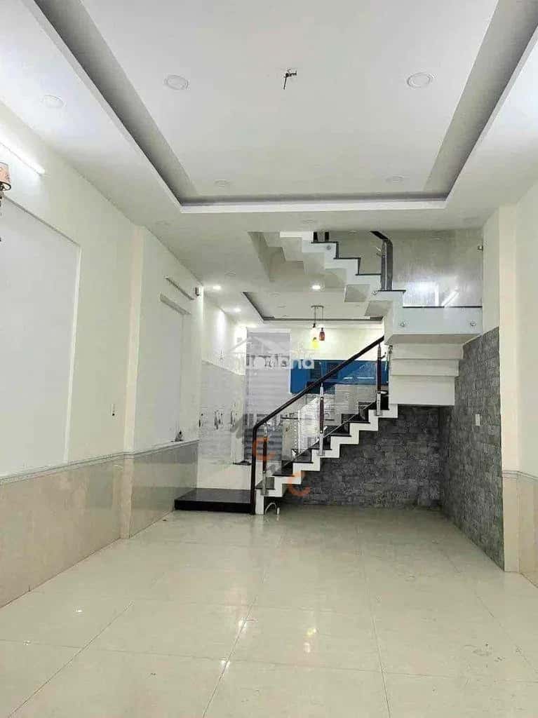 Cho thuê nhà hẻm Thạnh Xuân Quận 12, TP.HCM – 5 phòng ngủ, giá 12 triệu — Hình 2 Cho thuê nhà hẻm Thạnh Xuân Quận 12, TP.HCM – 5 phòng ngủ, giá 12 triệu — Hình 2