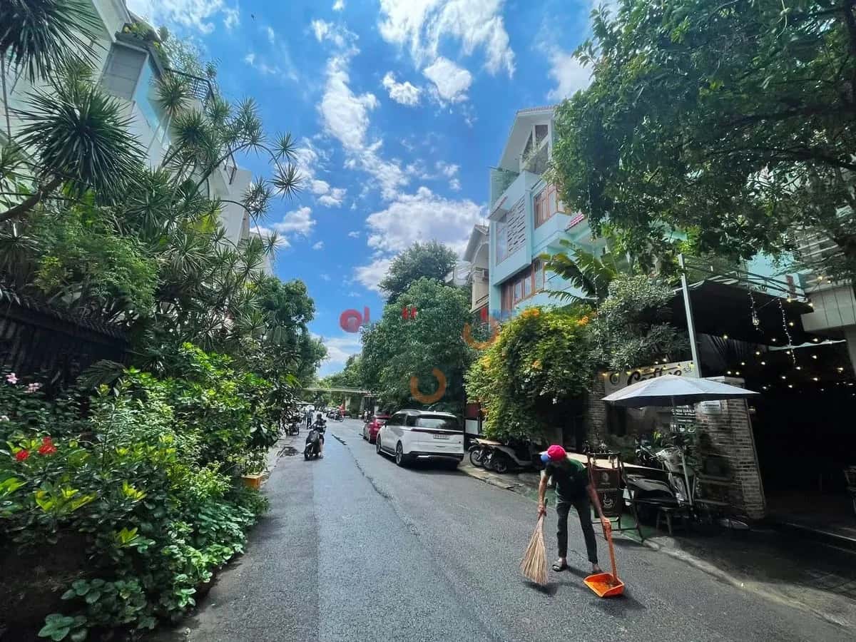 Cho thuê nhà hẻm Hoa Mai Phú Nhuận, TP.HCM – giá 130 triệu — Hình 3