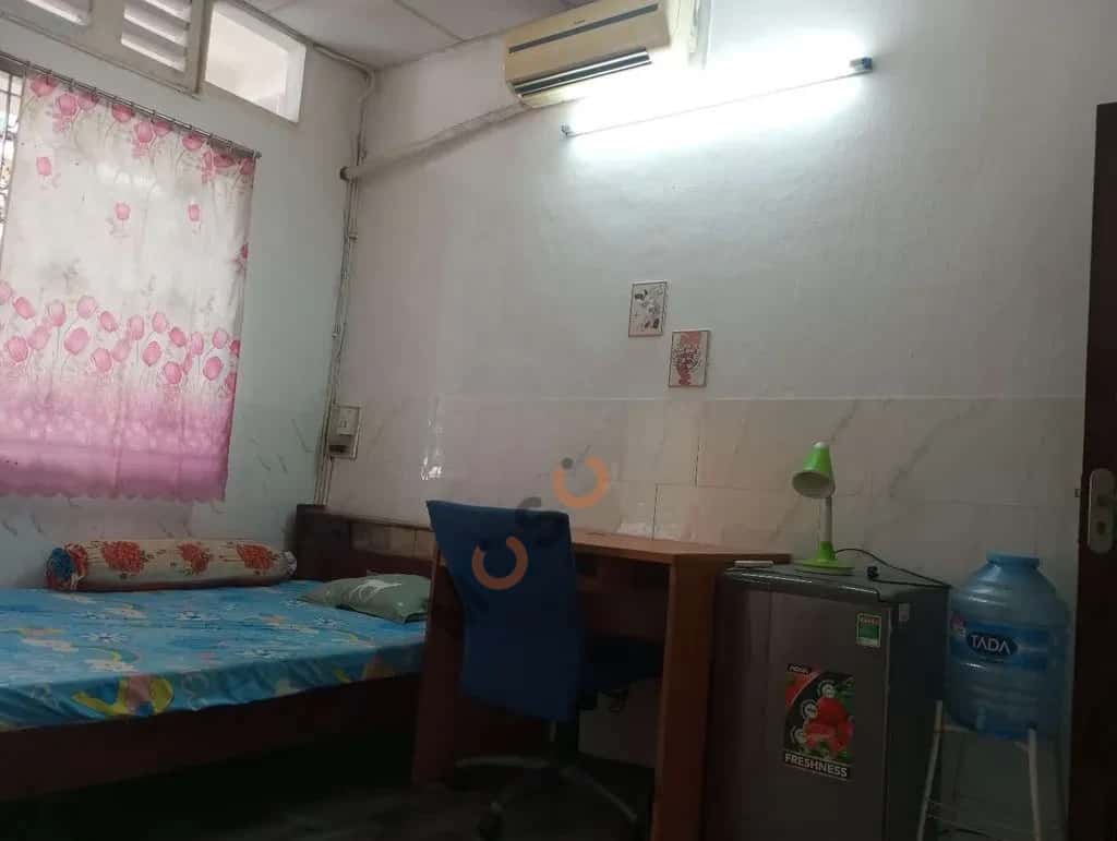 Cho thuê phòng trọ Đường Nguyễn Du Quận 1, TP.HCM – 1 phòng ngủ, giá 3.5 triệu