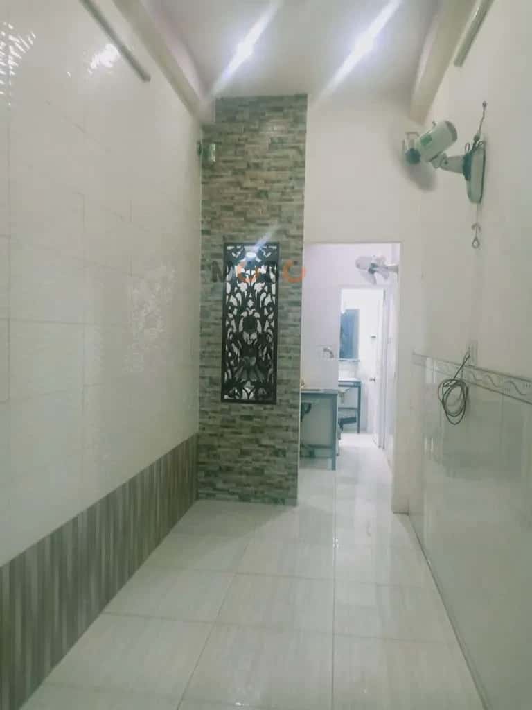 Cho thuê nhà hẻm Ngô Tất Tố Quận Bình Thạnh, Ho Chi Minh – 3 phòng ngủ, giá 8 triệu — Hình 2