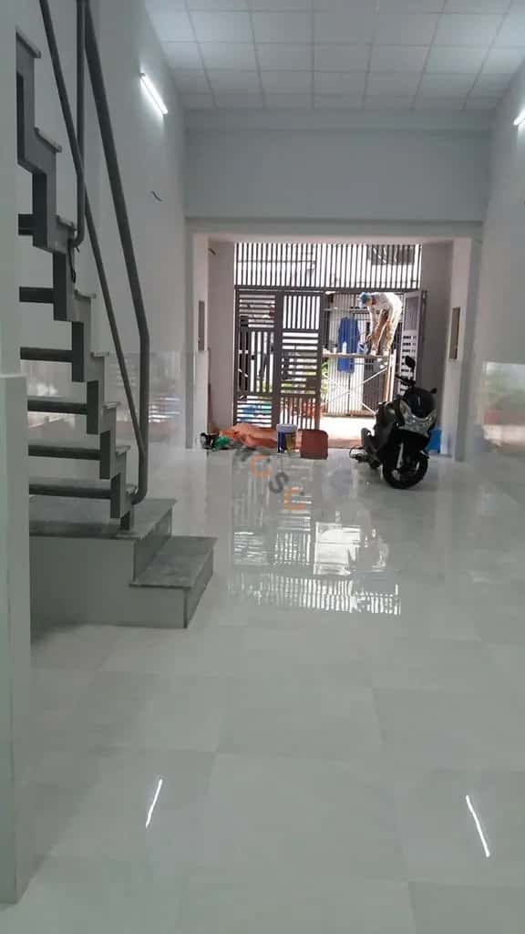 Cho thuê nhà mặt tiền Quốc lộ 1A Quận Bình Tân, TP.HCM – 2 phòng ngủ, giá 8 triệu Cho thuê nhà mặt tiền Quốc lộ 1A Quận Bình Tân, TP.HCM – 2 phòng ngủ, giá 8 triệu