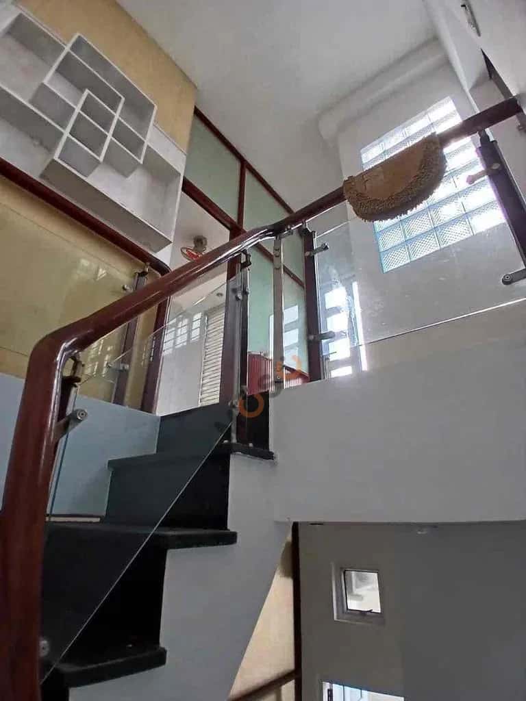 Cho thuê nhà hẻm Đường Nguyễn Thị Minh Khai Quận 1, TP.HCM – 2 phòng ngủ, giá 12 triệu — Hình 2 Cho thuê nhà hẻm Đường Nguyễn Thị Minh Khai Quận 1, TP.HCM – 2 phòng ngủ, giá 12 triệu — Hình 2