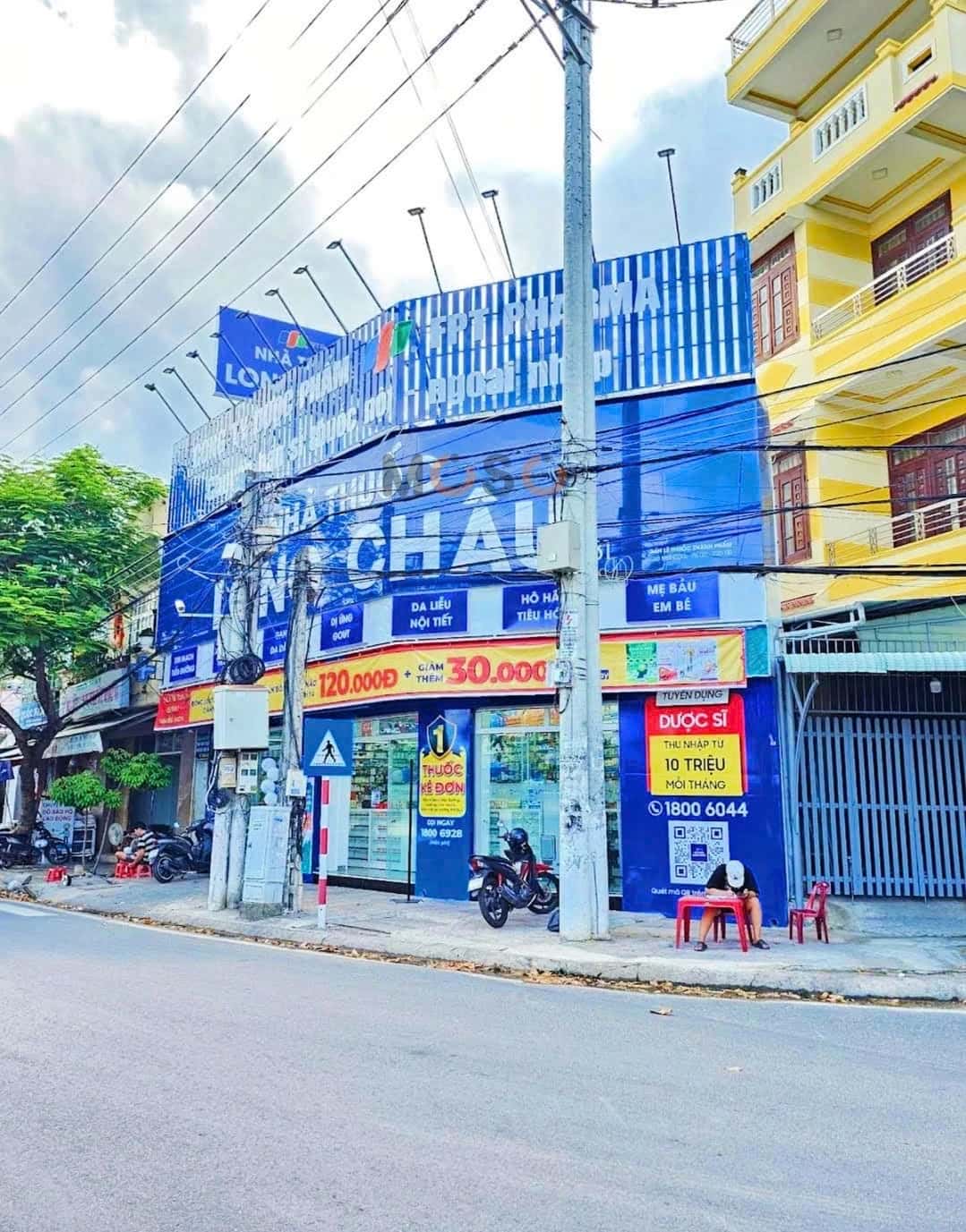 Bán nhà mặt tiền Đường Phạm Văn Đồng Thành phố Nha Trang, Khánh Hòa – 2 phòng ngủ, giá 9.3 tỷ Bán nhà mặt tiền Đường Phạm Văn Đồng Thành phố Nha Trang, Khánh Hòa – 2 phòng ngủ, giá 9.3 tỷ