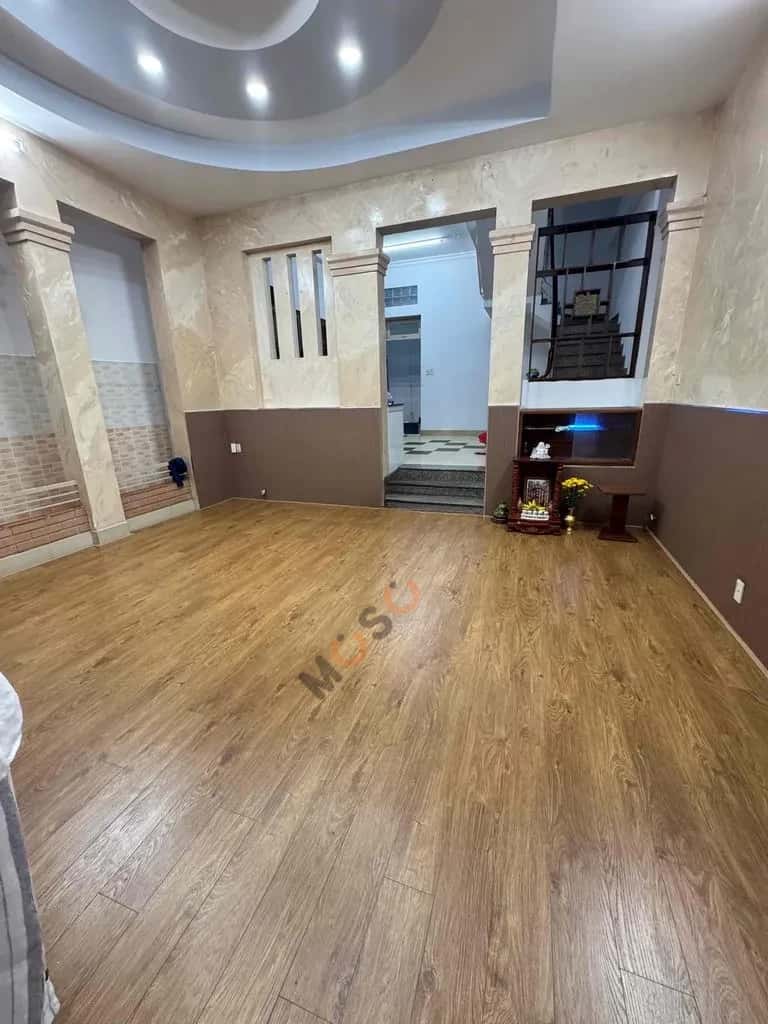 Cho thuê nhà hẻm Huỳnh Tịnh Của Quận 3, TP.HCM – 5 phòng ngủ, giá 25 triệu — Hình 2