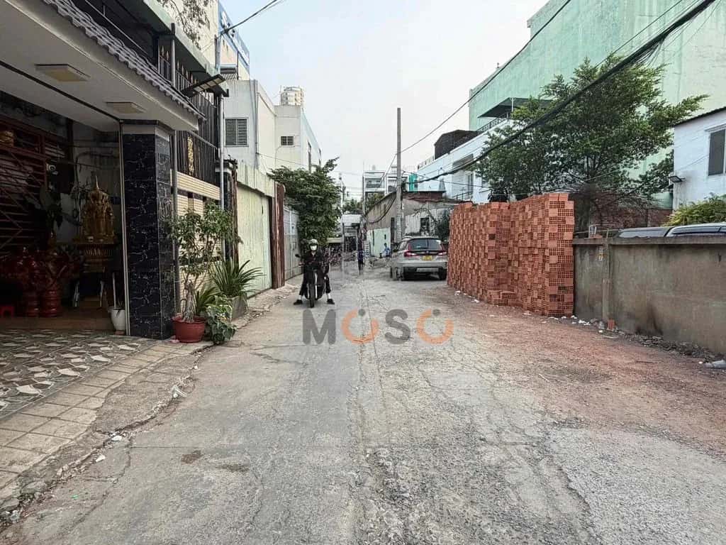 Cho thuê nhà hẻm Đường Tỉnh lộ 10 Bình Tân, Ho Chi Minh – 2 phòng ngủ, giá 18 triệu — Hình 2