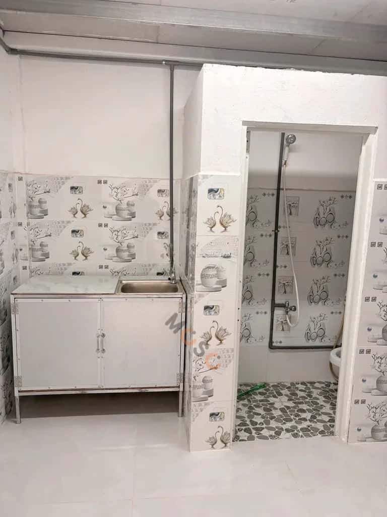 Cho thuê phòng trọ Hẻm 43 An Phú Đông Quận 12, Ho Chi Minh – giá 2.5 triệu — Hình 2