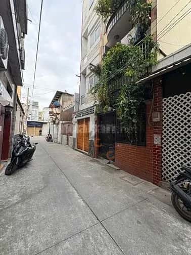 Cho thuê nhà hẻm Đường Hoà Hưng Quận 10, TP.HCM – 2 phòng ngủ, giá 12 triệu Cho thuê nhà hẻm Đường Hoà Hưng Quận 10, TP.HCM – 2 phòng ngủ, giá 12 triệu